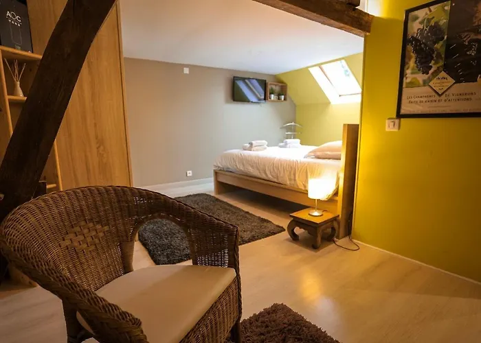 La Des Roses Au Coeur De 3*