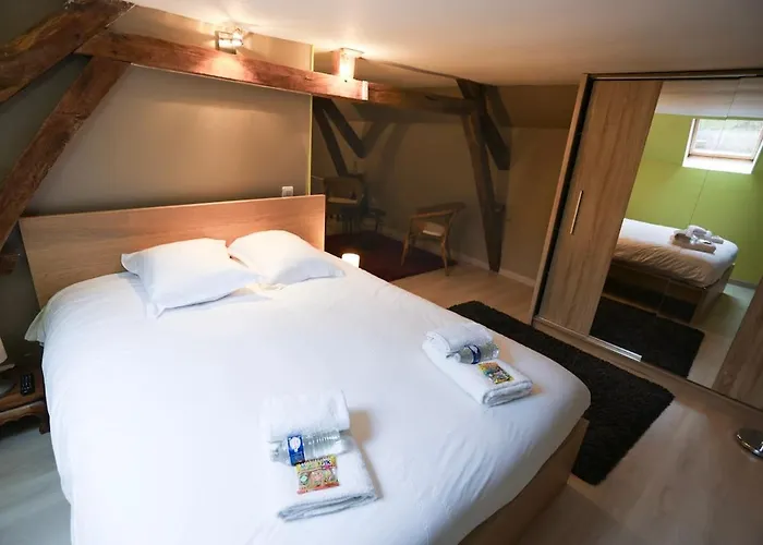 La Des Roses Au Coeur De Cormoyeux