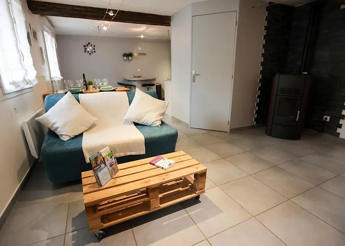 La Des Roses Au Coeur De Gasthof 3*